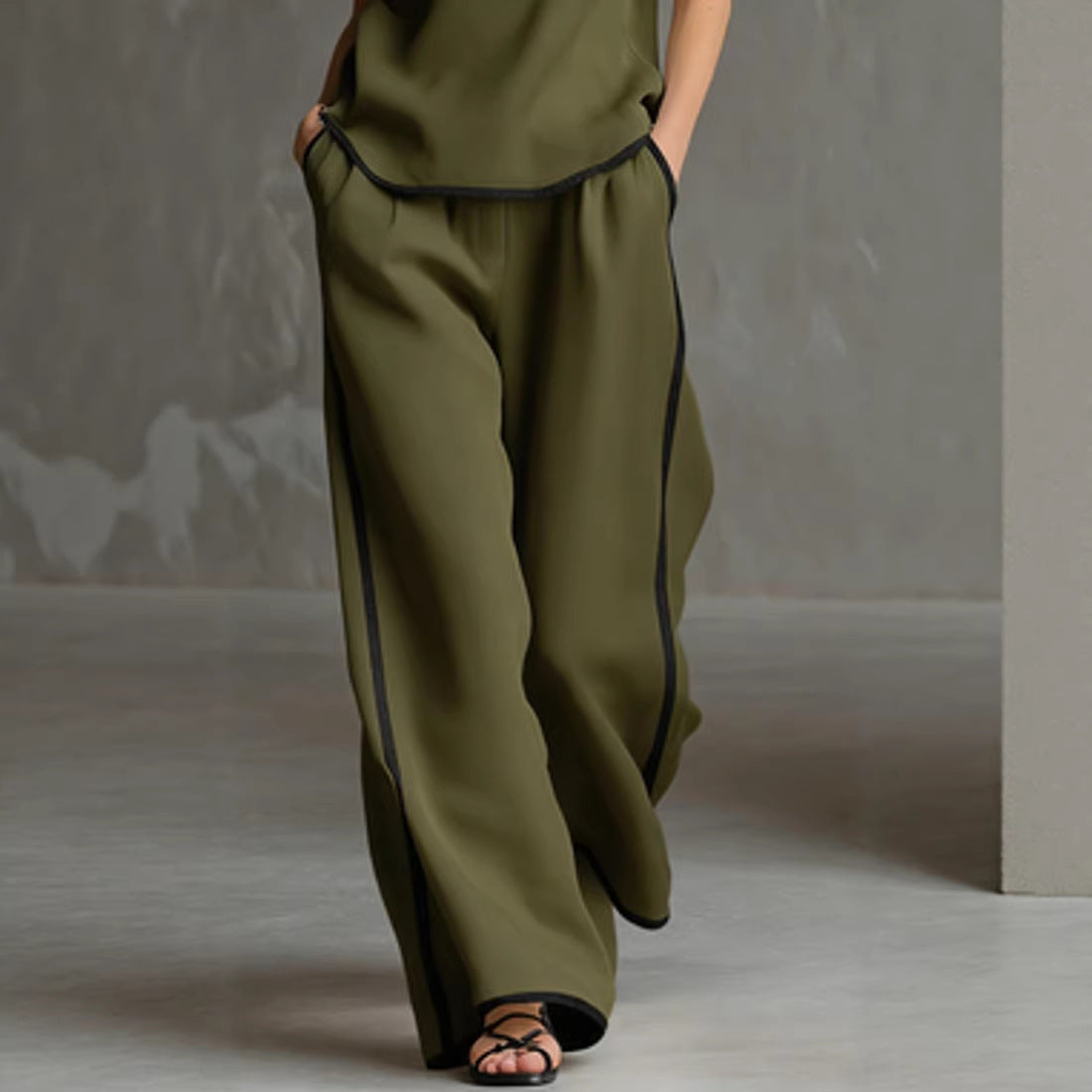 Women’s Sleeveless V-Neck Wide-Leg Pants Set