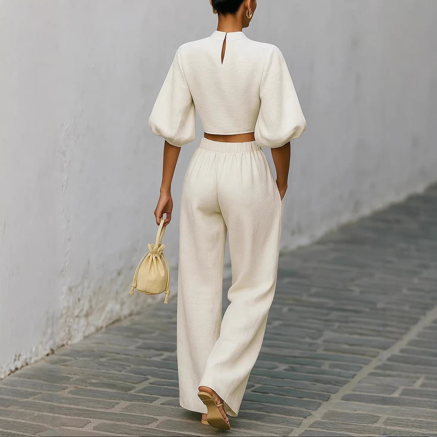 Women’s Short Top & High-Waisted Pants Set – Casual Two-Piece Outfit