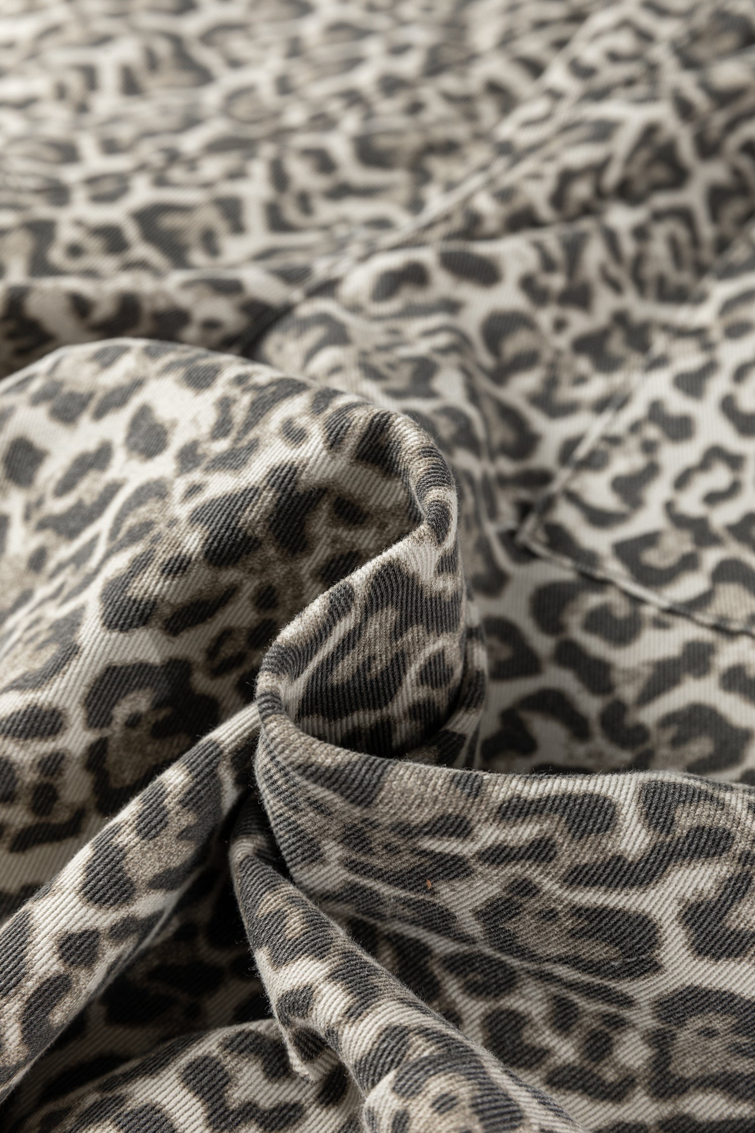 Leopard Denim Raw Hem Elastic Waist Loose Jeans