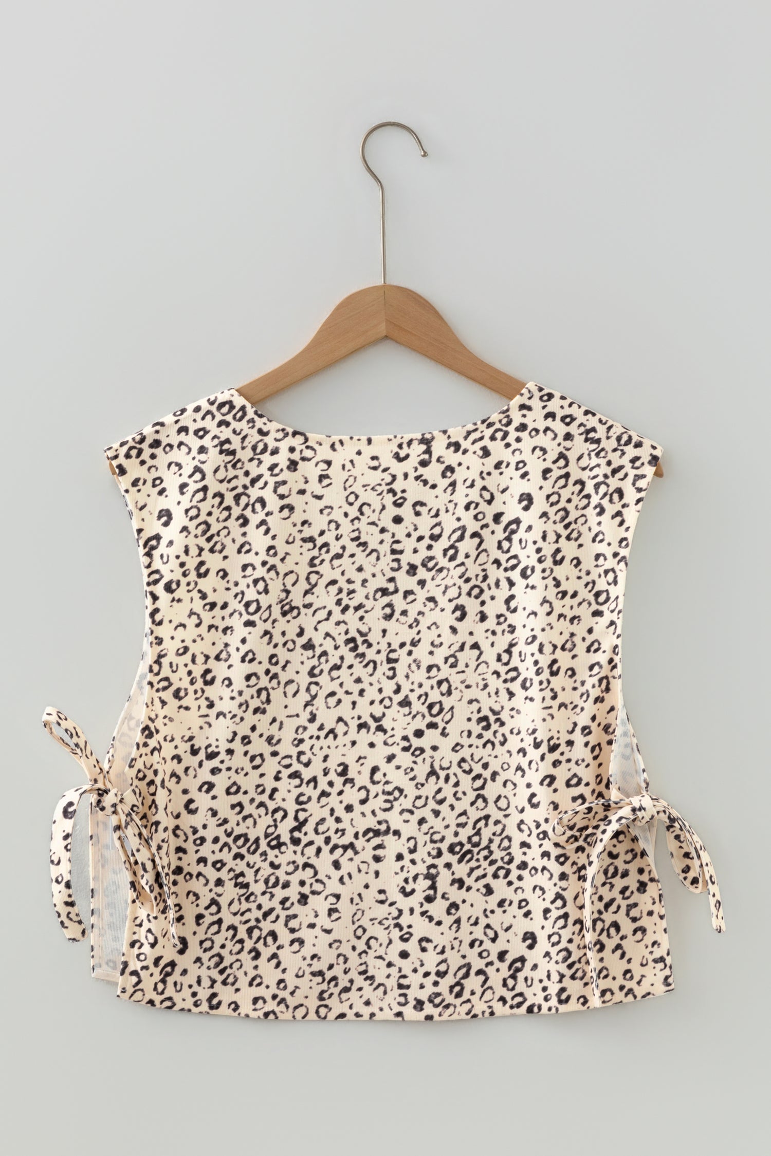 Leopard Side Tie Sleeveless Top