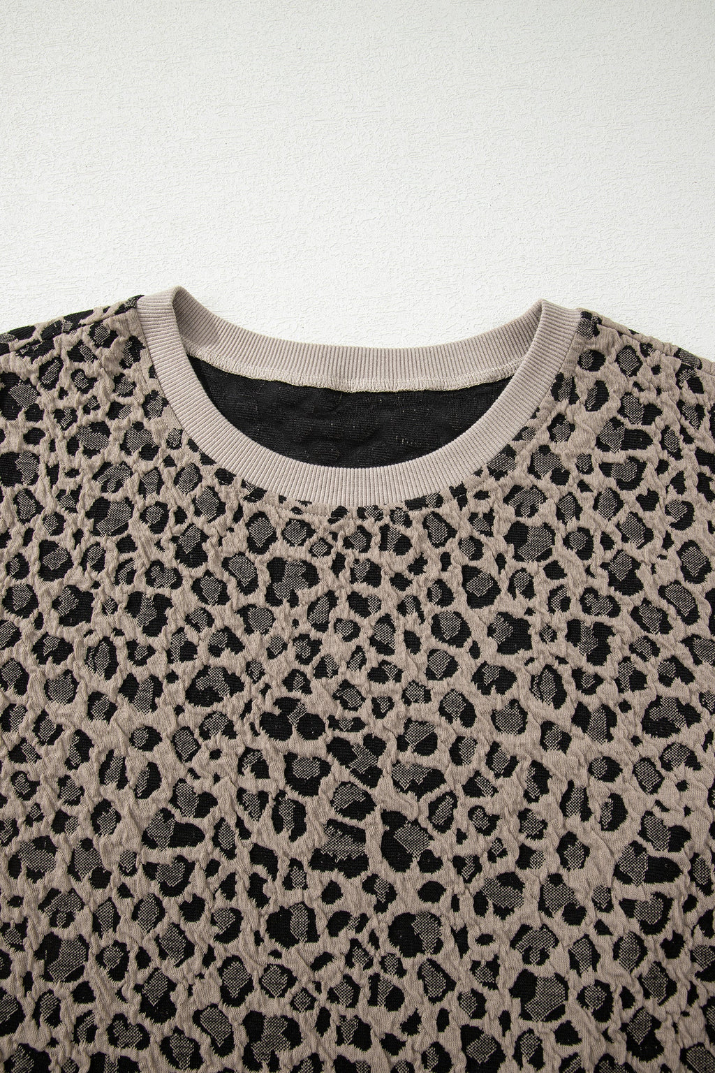 Plus Size Leopard Textured Short Sleeve T-Shirt